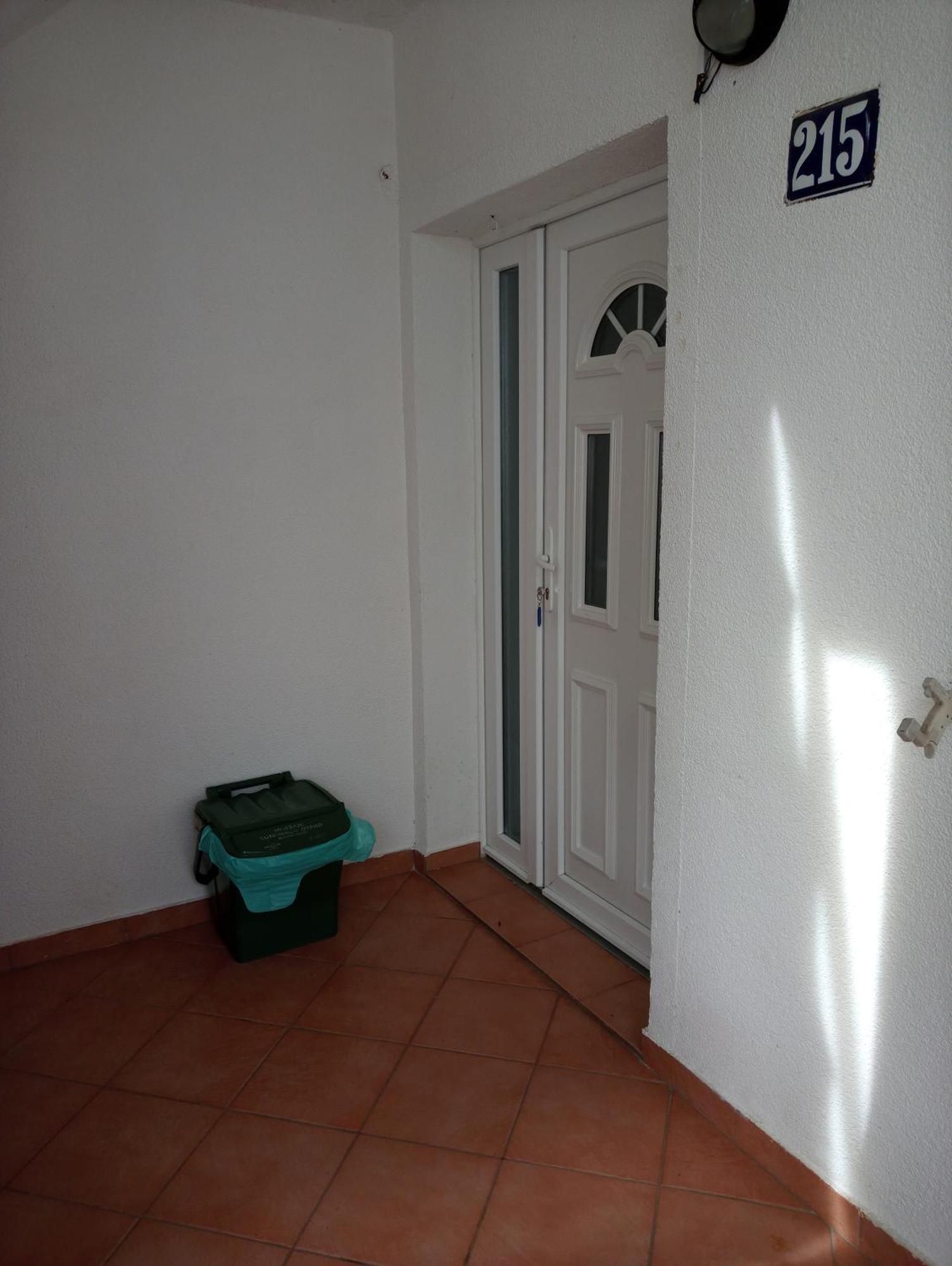 Apartmani Sersic Baska  Exterior photo